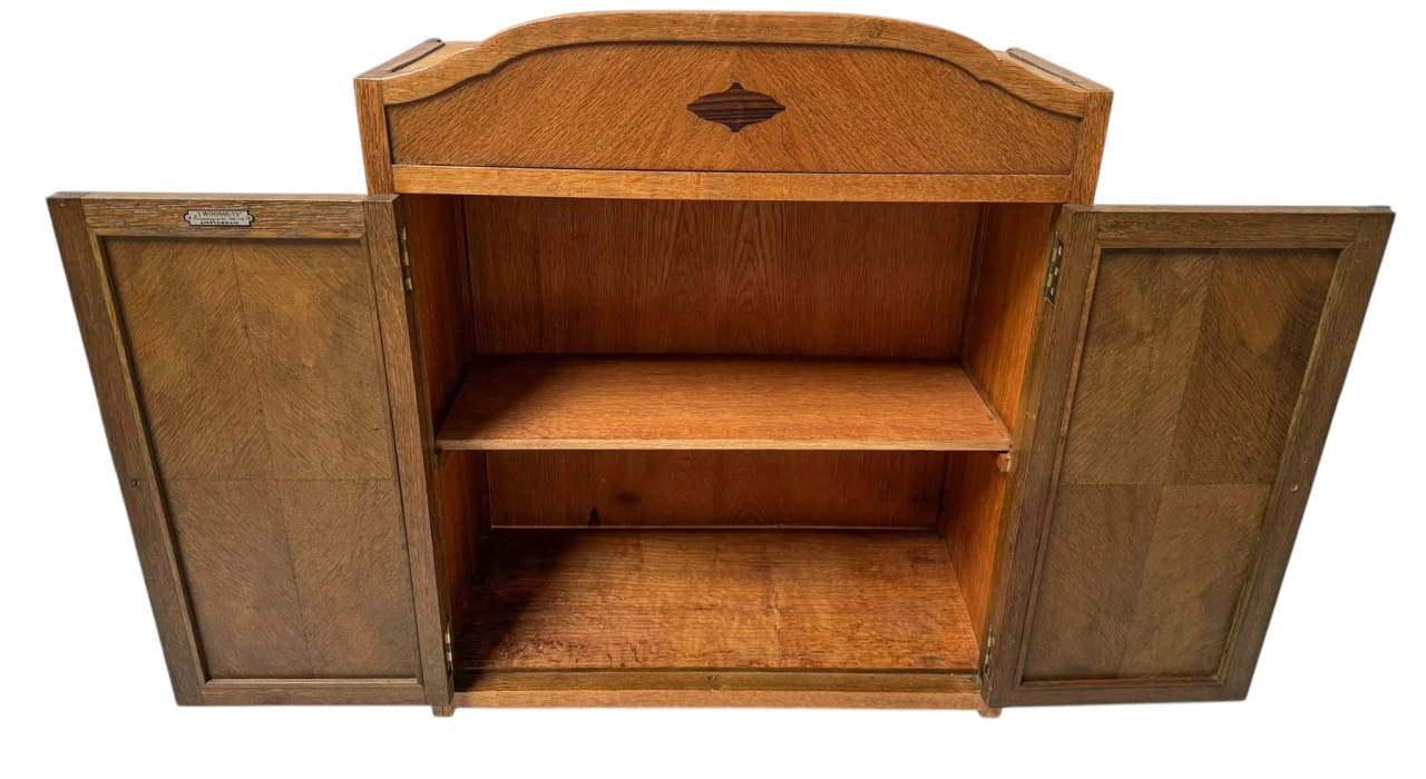 Art Deco Amsterdamse School Wall Cabinet by 't Woonhuys Amsterdam, 1920s